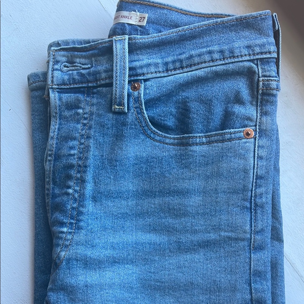 Levi’s Ribcage Straight Ankle - Picture 7 of 9